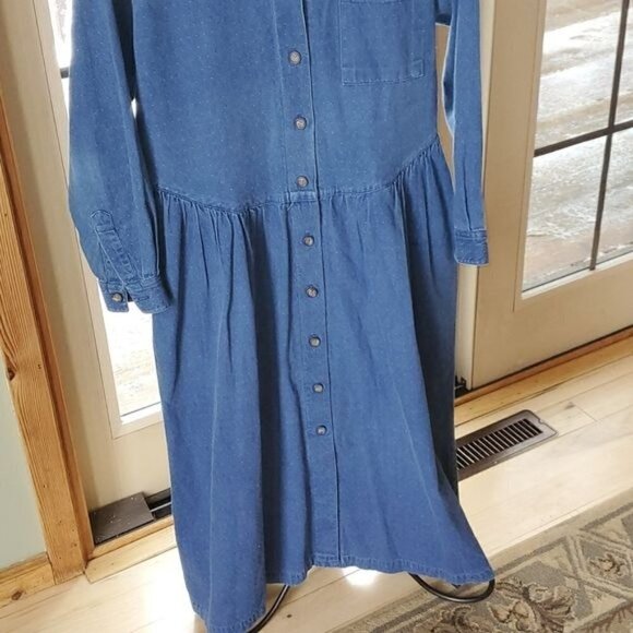 Eddie Bauer Blue Jean Dotted Pocketed‎ Button Down LS Sz M Dress - Picture 2 of 13